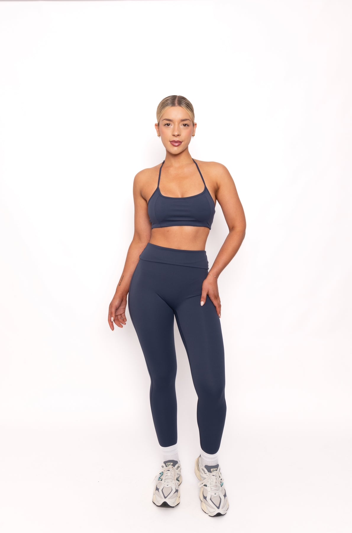 Aroha Crop - Night Sky