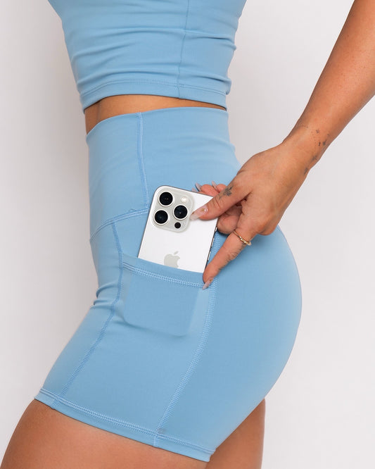 Essence High-Rise Short with Pockets 4”
